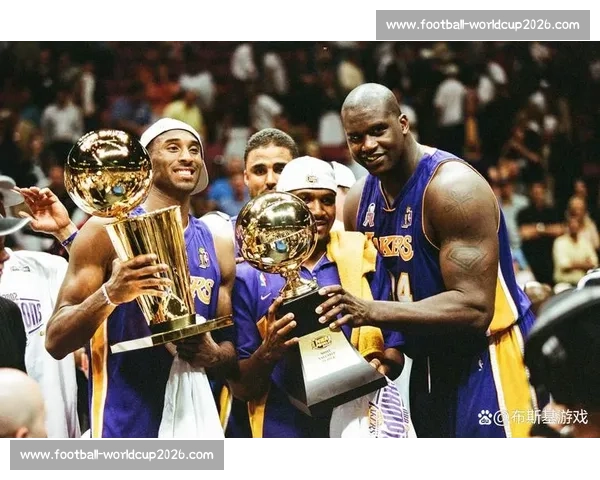 鲨鱼三连冠：35+15 统治级中锋，NBA 历史唯一三连 FMVP 的内线神话