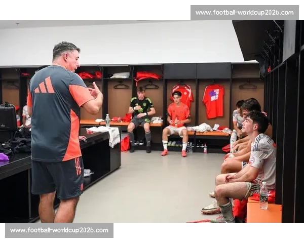 武汉三镇双星闪耀！何锦程接棒张家鸣入选拜仁世界队